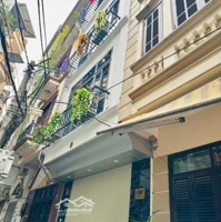 Bán Nhà Dân Xây Phương Mai Đống Đa Ngõ Rộng Gần Phố Nhà Đẹp 46M , 4 Tầng ,Mặt Tiền4,2M . Giá 11 Tỉ