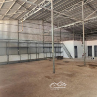 Cho Thuê Kho 390 M2 Có Sân Rộng Gần Xe Ford 15 Triệu