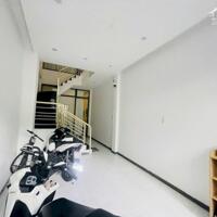 Bán nhà Dòng Tiền đường Phạm Cự Lượng - Ngay Cầu Rồng - Ô tô đỗ cửa.