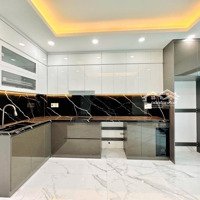 Nhỉnh 8Tỷ - Lô Góc Ô Tô - Thang Máy Kính Koong