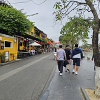 Bán Căn Nhà Trung Tâm Phố Cổ Hội An. Căn Nhà Hai Tầng Thiết Kế Tuyệt Đẹp Theo Lối Kiến Trúc Phố Cổ