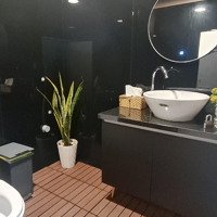 Bán Nhà Riêng Tại Lê Thánh Tôn, 19 Tỷ, 42.4M2, Giá Tốt