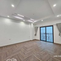 Cho Thuê Cửa Hàng Mặt Tiền 4M, 30M2, Giá Bán 8 Triệu Tại Tây Sơn, Đống Đa, Hn