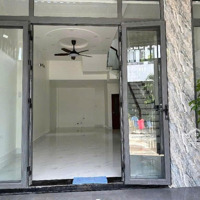 Nhà Mới Đẹp Ở Ngay - Nội Thất Cao Cấp - Hẻm Xe Hơi Thông Đường Trường Lưu - Long Trường, Quận 9