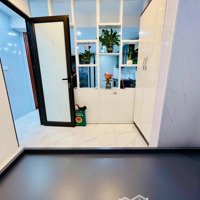 Bán Nhà Tt Tôn Đức Thắng 50M - Nhỉnh 3 Tỷ - Lõi Đống Đa - Hn - Gần Phố