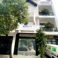 Nguyên Căn Nhàtrước Mặt Là Công Viên, Sử Dụng Hơn 250M2 Tìm Cho Văn Phòng Hay Kinh Doanh Chọn Ngay!