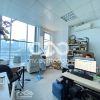 Cho Thuê Văn Phòng Cho 4 - 5 Nhân Viên Giá Bán 6 Triệu, Full Nội Thất Ngay Mặt Phố Trần Thái Tông