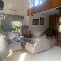 10 Tỷ ( Thương Lượng Mạnh Cần Gấp ) Bán Biệt Thự Phuờng Tân Mai Gần Vincom. Vị Trí 2