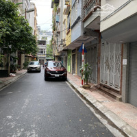 Bán Đất Hoàng Công Chất Phân Lô Ngõ Ô Tô Tránh Thông Tứ Phía View Sân Chơi