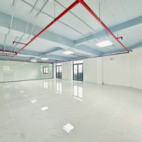 Toà Nhà Mặt Tiền Nguyễn Thị Minh Khai Ngang 13M Quận 1