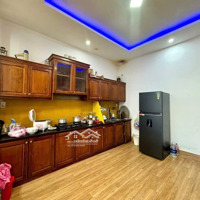 Nhà 2 Tầng Thiết Kế Hiện Đại, Gỗ Xịn Xò Xóm 4 Lại Thế, Ô Tô Tận Nhà