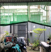 Hàng Hiếm! Nhà Hộ Khẩu Thủ Đức 65M2, Chỉ 3,3 Tỷ, Sổ Hồng Riêng, Không Dính Quy Hoạch