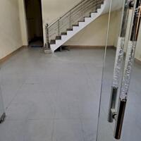 Chính chủ bán hoặc cho thuê mặt tiền đường Đỗ Quang, Thanh Khê