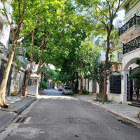 Chính Chủ Bán Căn Biệt Thự Lô Góc 2 Mặt Tiền Trần Kim Xuyến, Trung Kính, Vũ Phạm Hàm, Cầu Giấy.