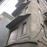 Bán nhà sổ đỏ – Tư Đình – Long Biên: DT 45m2 – Giá 13 tỷ (nhà xây mới 5 tầng).