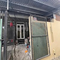 Cho Thuê Nhà Ngay Mặt Tiền Đường Qui Đức Giá Chỉ 3 Triệu/ Tháng, Ngay Chợ Qui Đức 200M