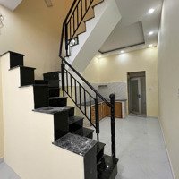 Cho Thuê Nhà Ngay Mặt Tiền Đường Qui Đức Giá Chỉ 3 Triệu/ Tháng, Ngay Chợ Qui Đức 200M