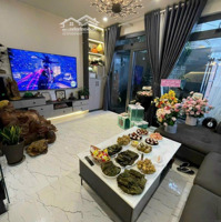 Bán Gấp Nhà Biệt Thự Tại Phạm Hồng Thái View Đẹp