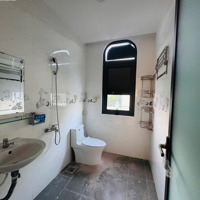 Bán Nhà Phước Hải Diện Tích: 40M2 Ngang 5,6M. Sổ Hồng Hoàn Công Giá Chỉ 2Tỷ290 Đường 3M Chính Chủ