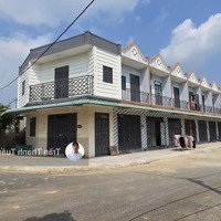 Siêu Hot, 12 Căn Chỉ Còn 1, Mặt Tiền Nhựa 14M, Nhà Lầu, Mới, 2 Phòng Ngủ, Ngay Chợ