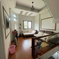 40M2, 4 Lầu, Hđ Thuê 25 Triệu, Nhà Đẹphẽm Xe Hơi5M Đoàn Thị Điểm, Gần Phố Ẩm Thực Phan Xích Long, 8.9 Tỷ