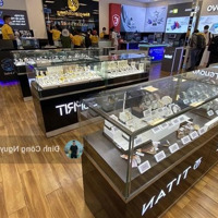 Siêu Phẩm - Cho Thuê Nhà Mặt Phố Trung Kính Lớn - 200M2, Mặt Tiền Siêu Rộng, Nhận Diện Cực Đỉnh