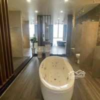 Cho Thuê Tòa Nhà Đẹp Quận 10 Ngay Tòa Nhà Viettel Hà Đô Giá Bán 180 Triệu, 900 M2 Dtsd