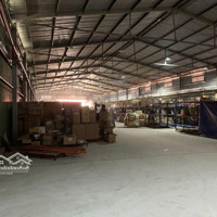 Cho Thuê 1500-1800M2 Diện Tích Kho Xưởng Tại Phúc Diễn Cầu Diễn Nam Từ Liêm Liên Hệ: 0964859595