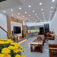 Bán Nhà 4 Tầng Mặt Tiền Đường A2 Vcn Phước Long 2 Nha Trang Đối Diện Công Viên Mát Mẻ.
Nhà 4 Tầng
