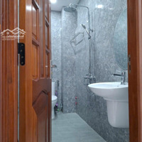 Bán Nhà 4 Tầng Mặt Tiền Đường A2 Vcn Phước Long 2 Nha Trang Đối Diện Công Viên Mát Mẻ.
Nhà 4 Tầng