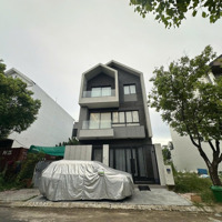 Bán Gấp Biệt Thự 19 Tỷ, 126M2 Đầy Đủ Nội Thất Tại Kdc Ven Sông Sadeco, Tân Phong, Q7