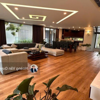 Bán Biệt Thự 375M2 Mặt Hồ Hoàng Gia Full Nội Thất Sẵn Ở Kinh Doanh. Giá Cắt Lỗ 2X Tỷ. Liên Hệ: 0962202555