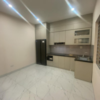 Nhà Mới Kính Coong Âu Cơ Tặng Full Nội Thấtdiện Tích40/45M2, 3 Tầng,Mặt Tiền11M Giá Chào Nhỉnh 3Tỷ Tây Hồ