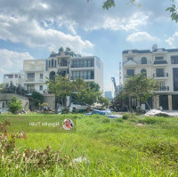 Bán Đất Biệt Thự Siêu Đẹp View Lm81, Trục Nguyễn Hoàng, Phường An Phú, Quận 2 .Diện Tích: 7X20