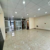 CHo thuê sàn văn phòng tầng 2 80m2 giá 8tr tại Vinhomes Marina