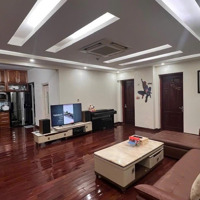 Chính Chủ Cần Bán Căn Hộ 04 Phòng Ngủ- 146,3M2 Tại 101 Láng Hạ, Giá Ưu Đãi 10,5 Tỷ