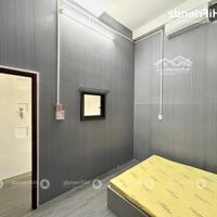 Siêu Phẩm 2 Phòng Ngủfull Nội Thất Sát Cầu Phạm Văn Chí - Trống Sẵn - Ưu Đãi Giá Tốt Cho Khách Ở Liền