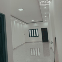 Bán Nhà 4X18 M, Mặt Tiền Đường Bàu Cát 5, Đối Diện Công Viên Bàu Cát, P.14, Tân Bình