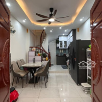 Bán Nhà An Khánh 32M2 6 Tầng 4.55 Tỷ Full Nội Thất. Lh: Mr Hòa Ali 0986012367