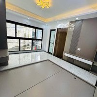 Bán Nhà Thạch Bàn 31M2 5Tmặt Tiền4.5M Ô Tô Đỗ Cửa Gần Chợ Đồng Dinh