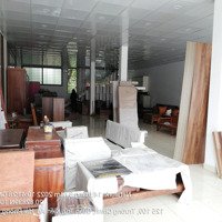 Chính Chủ Bán Gấp Nhà Mặt Phố Số 432 Trường Chinh, Kiến An, Hải Phòng. Vị Trí Đắc Địa, Kd Sầm Uất