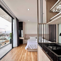 Studio Ban Công, Máy Giặt Riêng, Thang Máy Ô Tô Tận Cửa, Cư Xá Bắc Hải An Ninh, Nội Thất Cao Cấp
