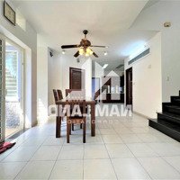 Cho Thuê Căn Góc 2 Mặt Tiền Đường Có Gara , P.an Phú, Q2,Diện Tích170M2, Giá Chỉ 36 Triệu