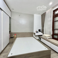 Cho Thuê Nhà Nguyên Căn 4 Phòng Ngủ Phố Hào Nam