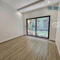 Cho Thuê Nhà Khâm Thiên: Diện Tích 40M2X5 Tầng, Mặt Tiền 7,6M, Riêng Biệt, Kinh Doanh Mọi Mô Hình