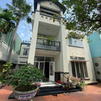 Cần Cho Thuê Gấp Biệt Thựmặt Tiềnthống Nhất Phường 11 Quận Gò Vấp,Diện Tích316M2 Giá Bán 60 Triệu Sân Vườn Rộng