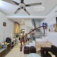 Chỉ Hơn 2 Tỷ Có Nhà Đồng Mai, Hà Đông, Ô Tô Đỗ Cửa, Ngõ Thông, Vị Trí Đẹp, Nhà 3 Tầng Vuông Vắn