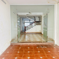 Tân Bình Sát Chợ Phạm Văn Hai 80M 3 Tầng 5 Phòng Ngủ Hẻm Nhựa Xe Tải Tránh Giá Bán 13,9 Tỷ