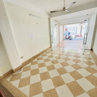 Tân Bình Sát Chợ Phạm Văn Hai 80M 3 Tầng 5 Phòng Ngủ Hẻm Nhựa Xe Tải Tránh Giá Bán 13,9 Tỷ