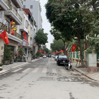 Hiếm! Mảnh Đất Vàng 50M Tây Hồ,Mặt Tiền4M, Ô Tô Vào Nhà, Cách Đường 3 Làn Ô Tô Khoảng 30M, Nhỉnh 9 Tỷ